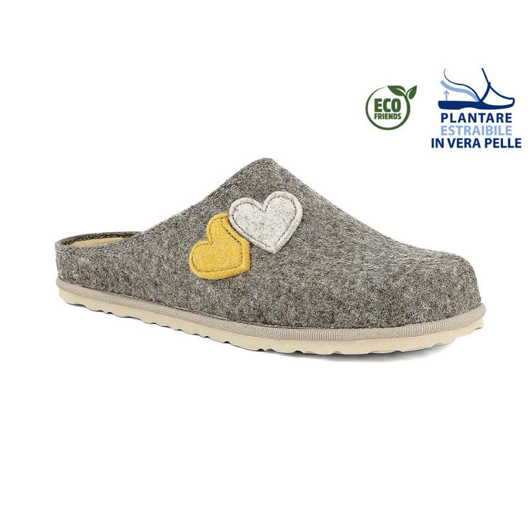 Picture of Ecofriends slippers with heart appliqués - cs37