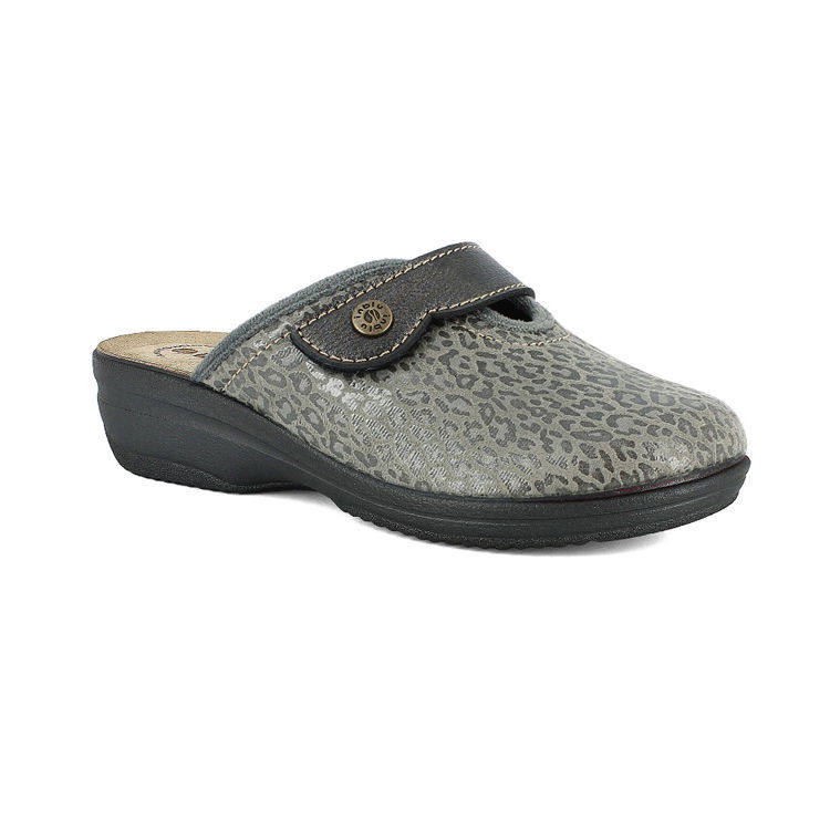 Picture of Leopard-print slippers with leather strappy footbed - lv13